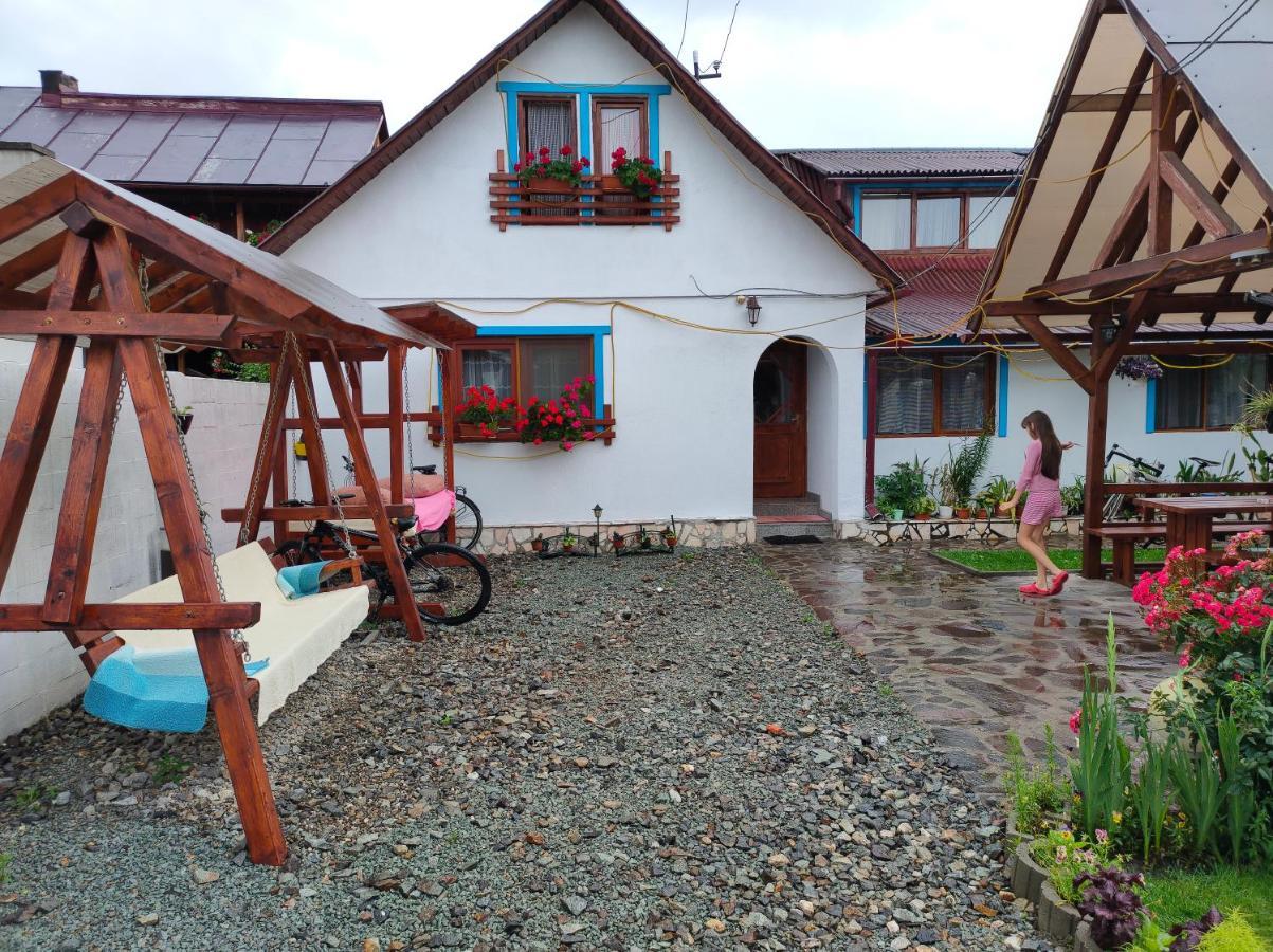 Hotel Casa Toth Din Tipterai Vişeu de Sus Exteriér fotografie